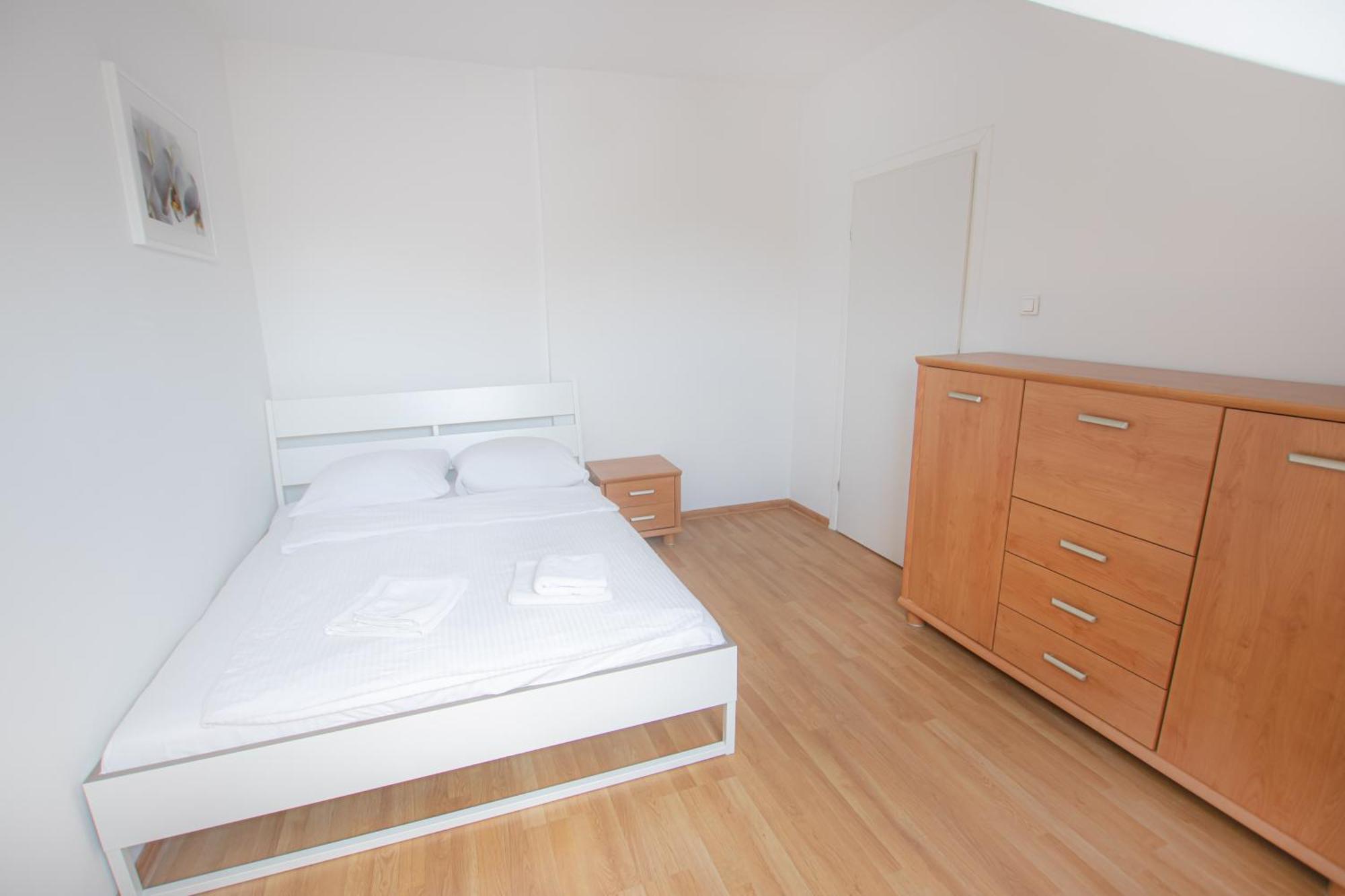 Old Town Podwale Street Apartment. Great Location Варшава Экстерьер фото